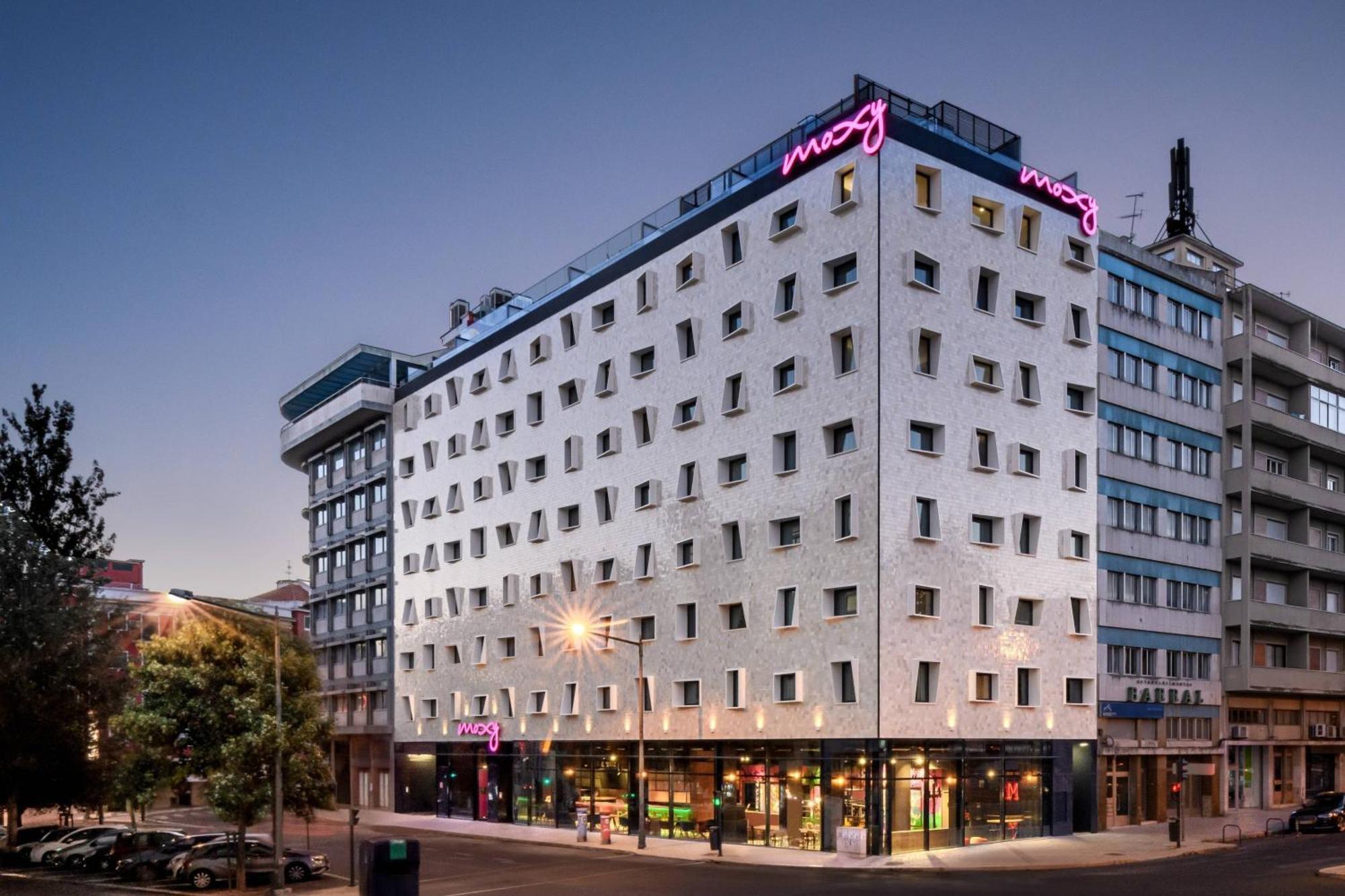 Moxy Lisbon City Hotel Exterior photo